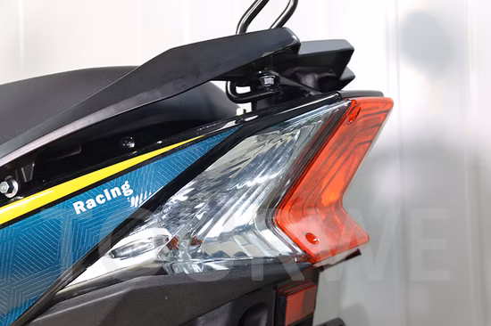 Китайский производитель Flymate дешевый высокоскоростной электрический мотоцикл CKD для взрослых